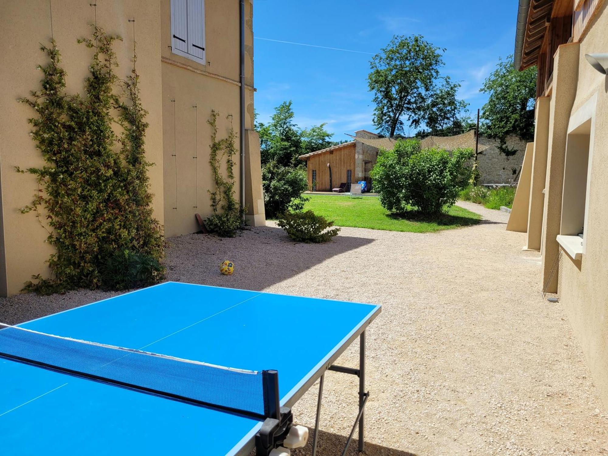 Gite Campagne Famille 15 Pers Piscine Chauffee Jeux Enfants Petanque Saint-Sauvy Exteriér fotografie